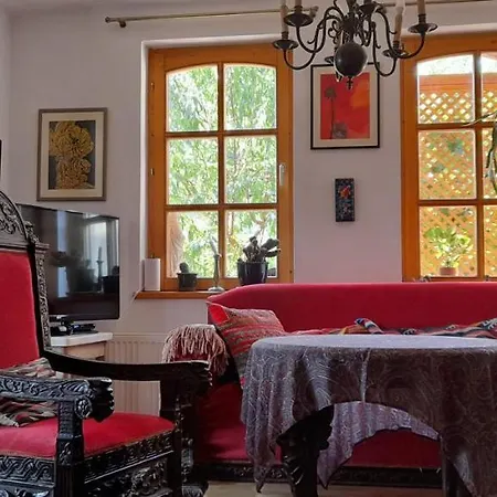 Kis Toeroek Villa